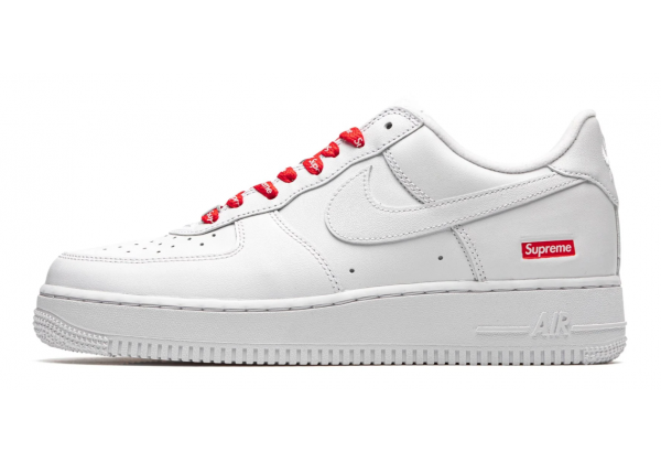 Nike Air Force 1 Low Supreme White